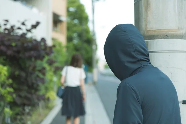 ストーカー被害に悩まされている方へ【ストーカー調査】